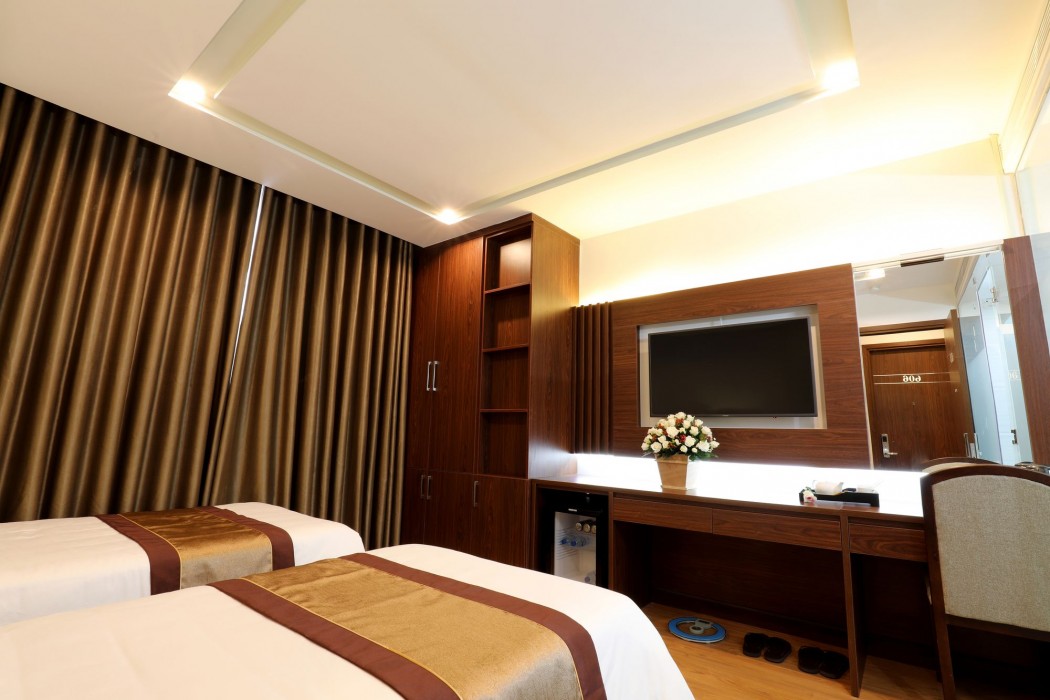 Prague Hotel 38/100
