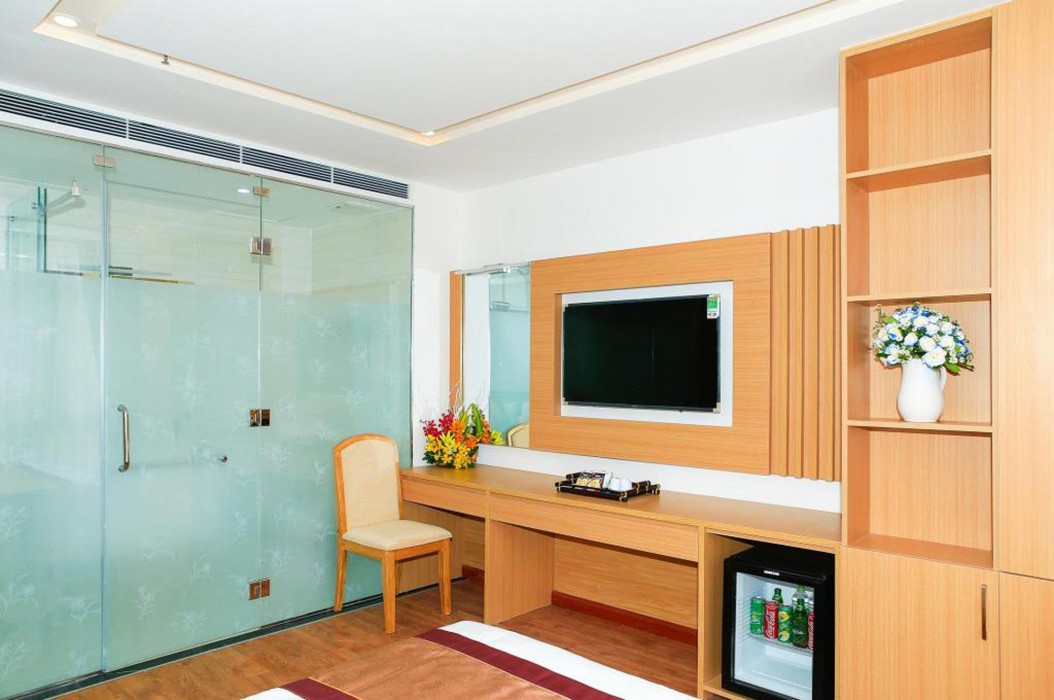 Prague Hotel 67/100