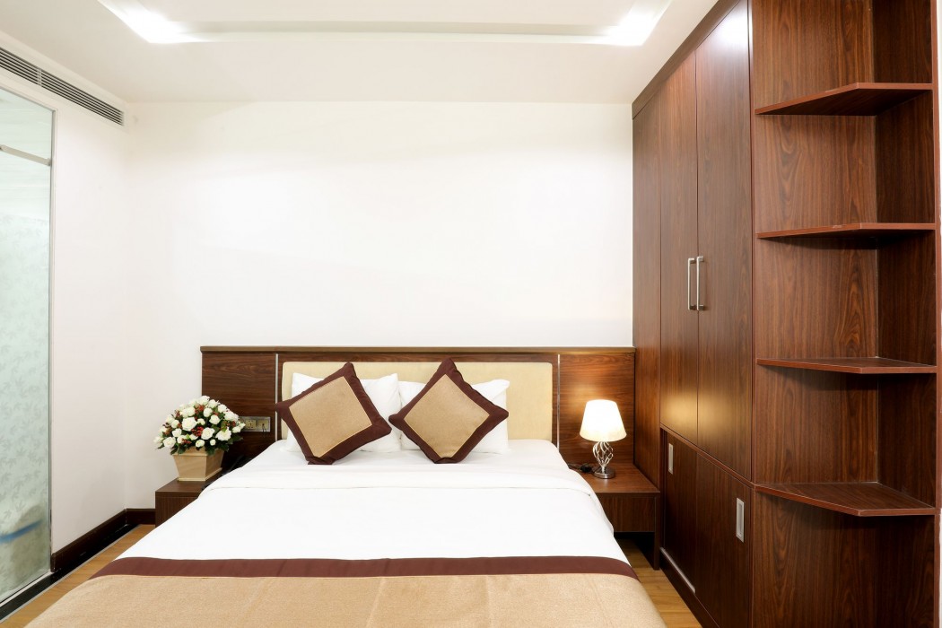 Prague Hotel 48/100