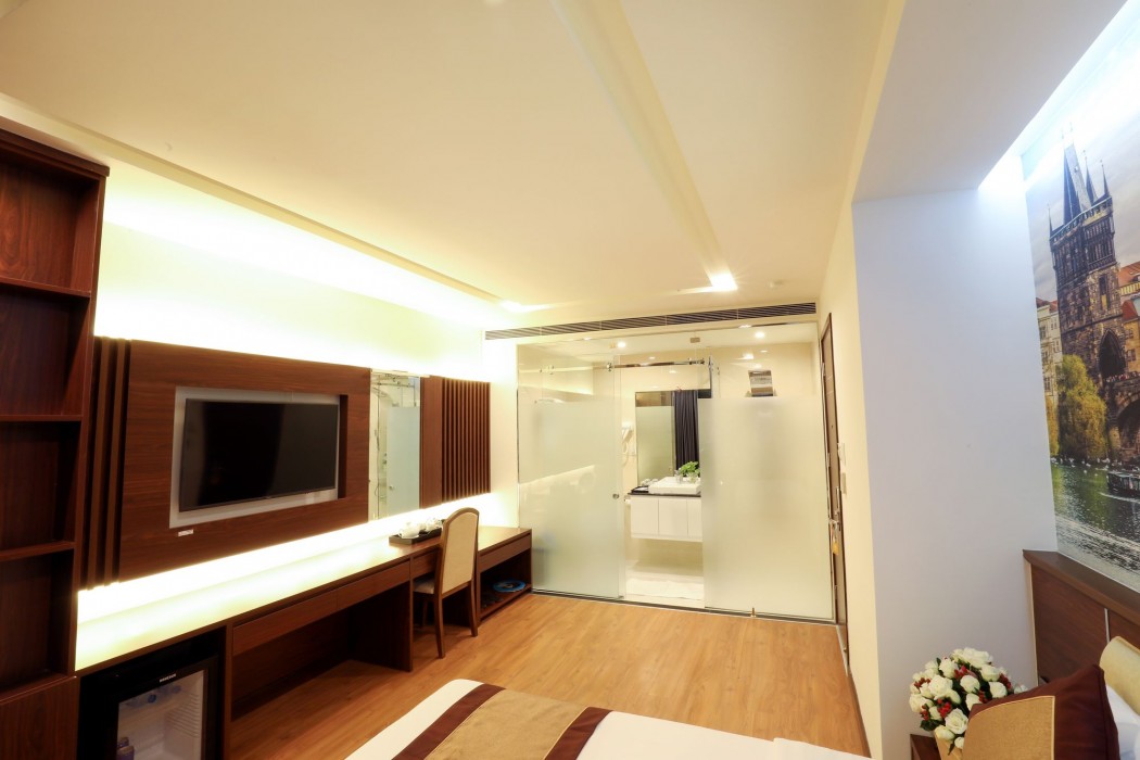Prague Hotel 73/100