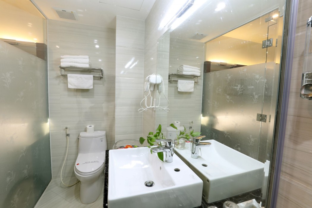 Prague Hotel 34/100