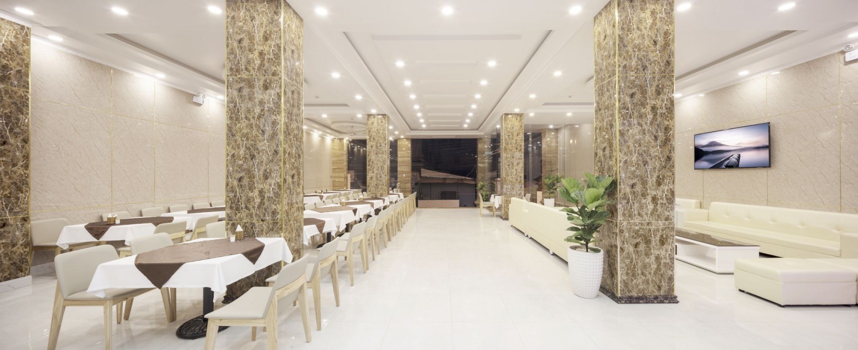 La Casa Hotel Nha Trang 20/50