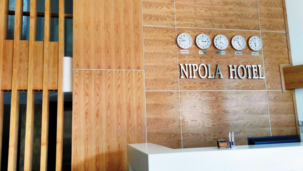 Nipola Hotel 24/78