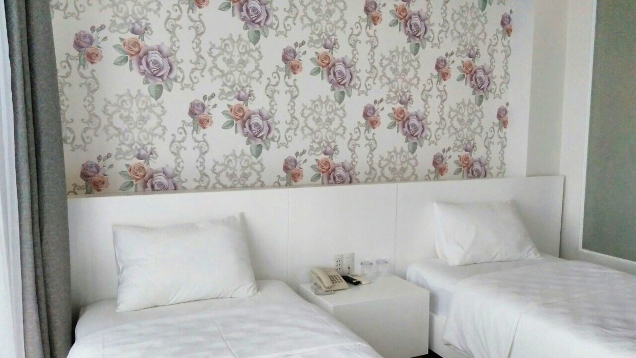Nipola Hotel 20/78