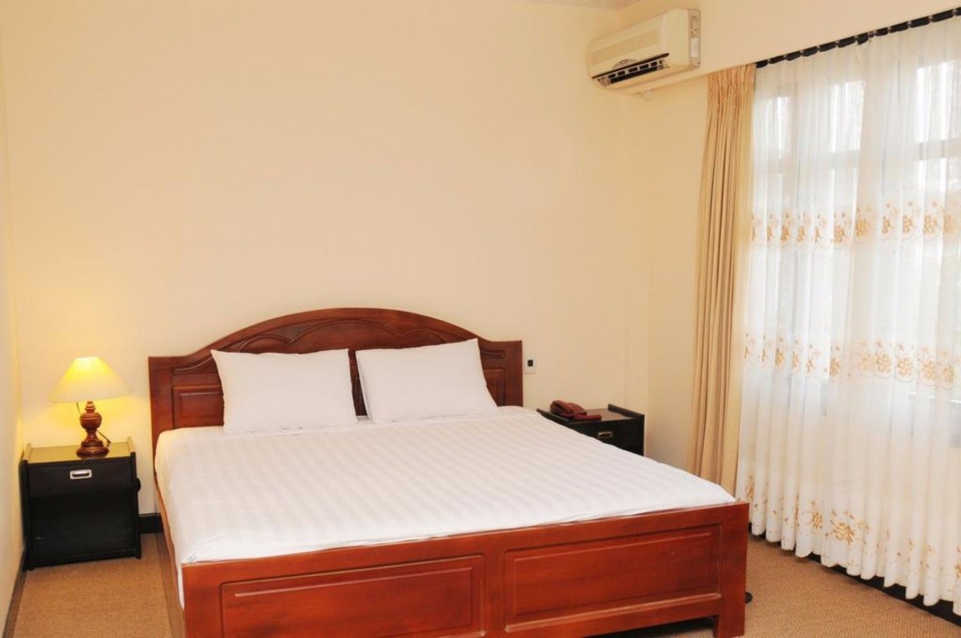 Song Huong Hotel 35/68