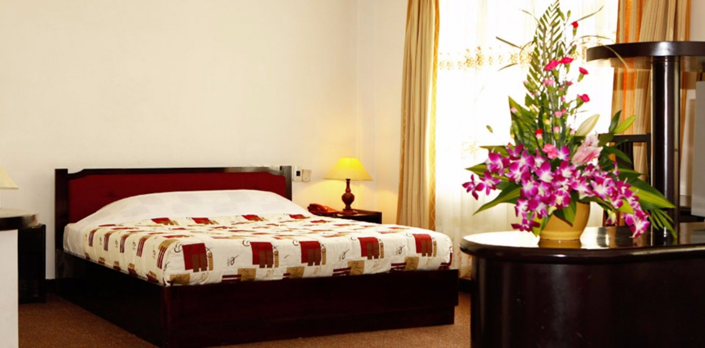 Song Huong Hotel 38/68