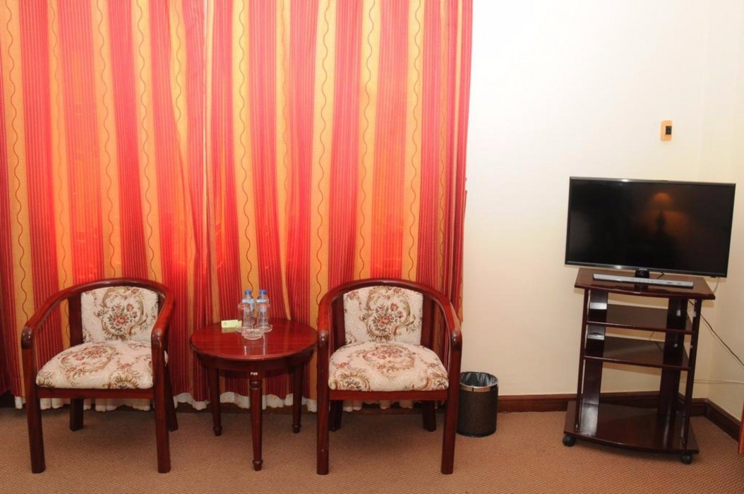 Song Huong Hotel 43/68