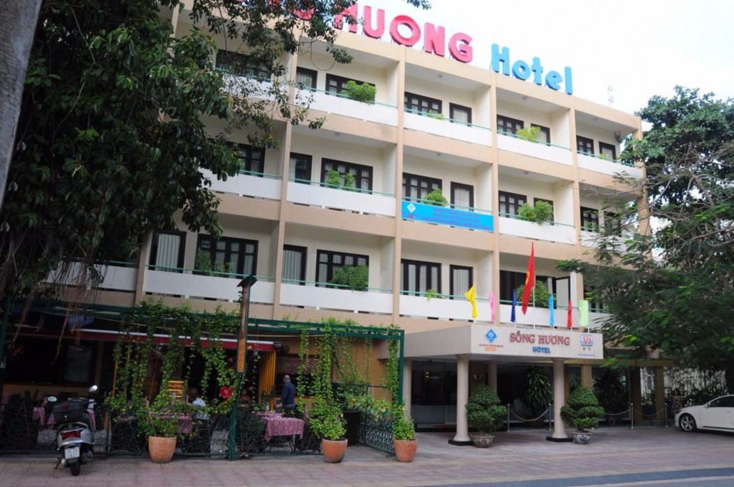 Song Huong Hotel 49/68