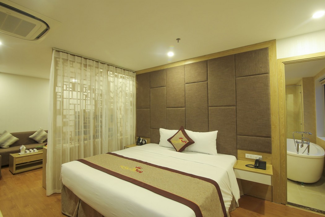 Lavencos Hotel Da Nang 36/86