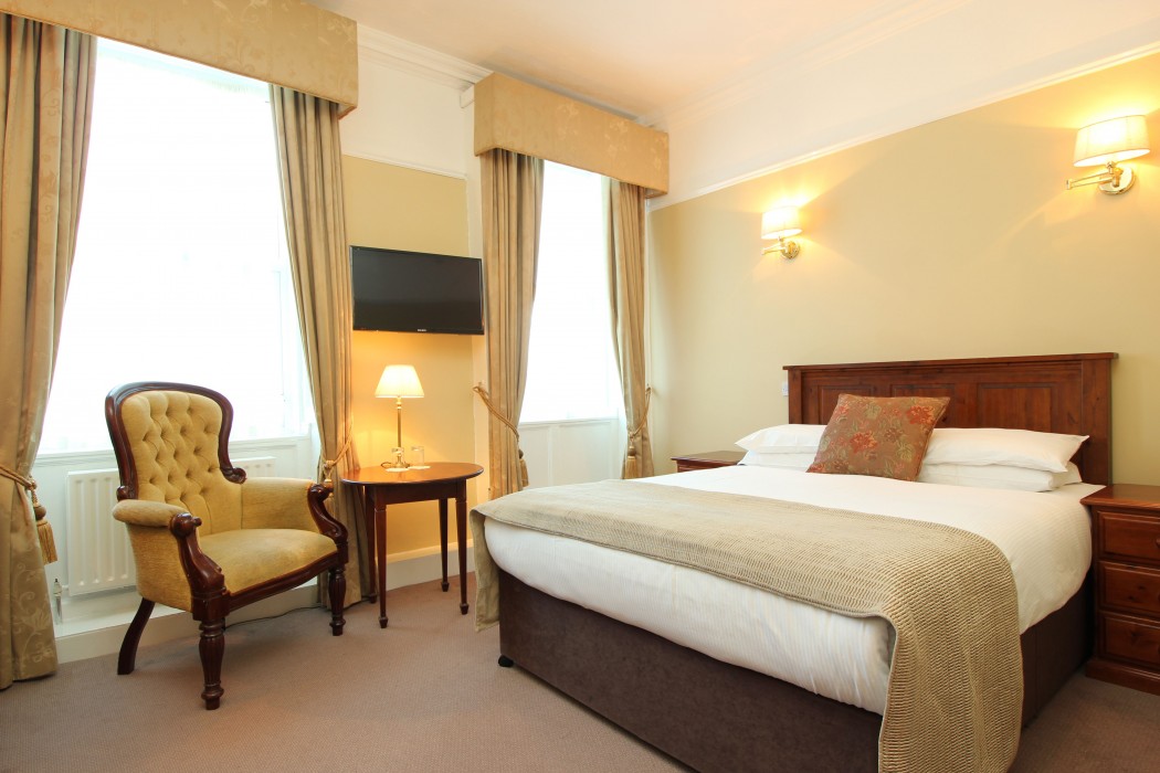 Castle Hotel 13/66