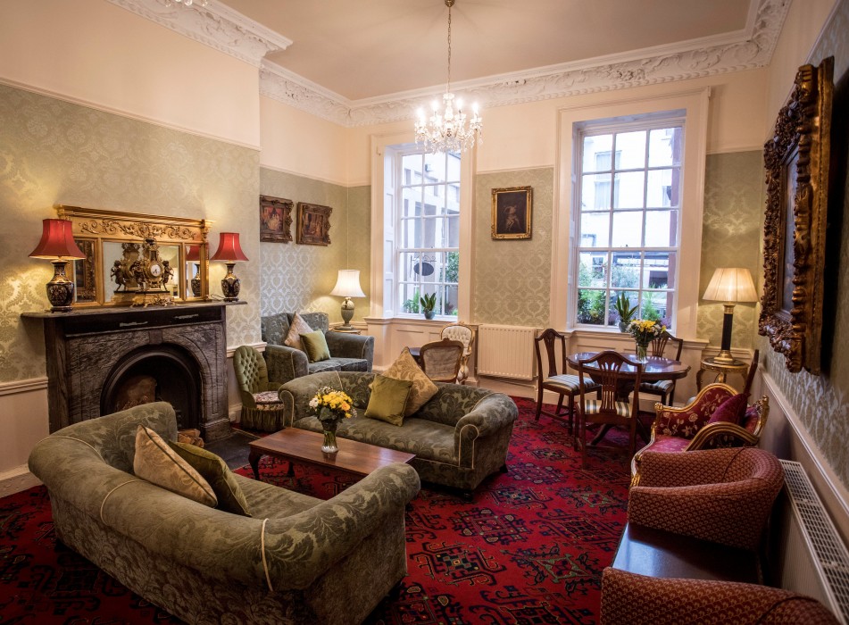 Castle Hotel 7/66
