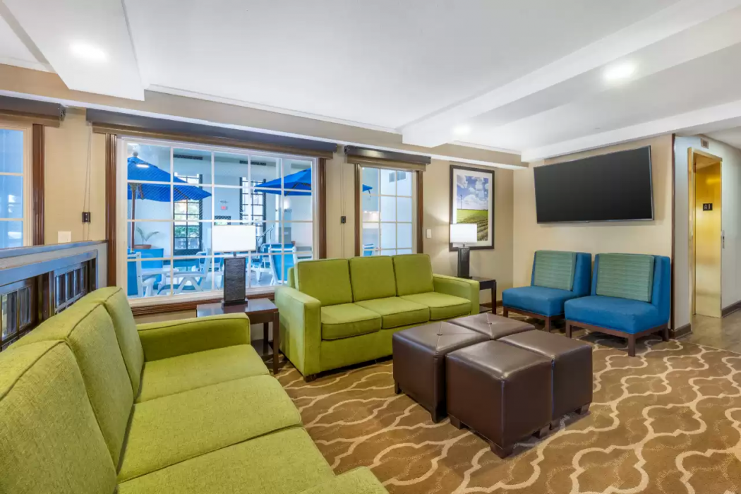 Comfort Inn Lafayette I-65 5/33