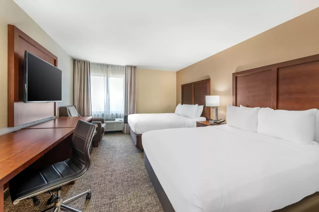 Comfort Inn Lafayette I-65 7/33