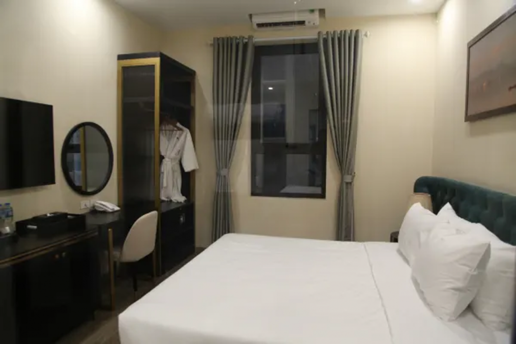 San Quinze Hanoi Hotel 5/10