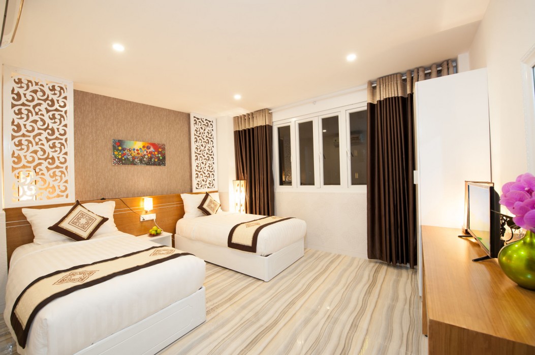 Brilliant Hotel 47/71
