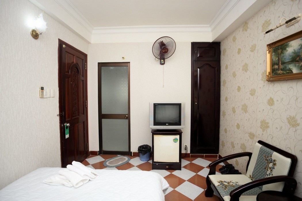 Thanh Lan Hotel 68/98