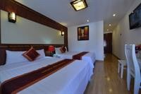 Golden Time Hostel 3 36/65