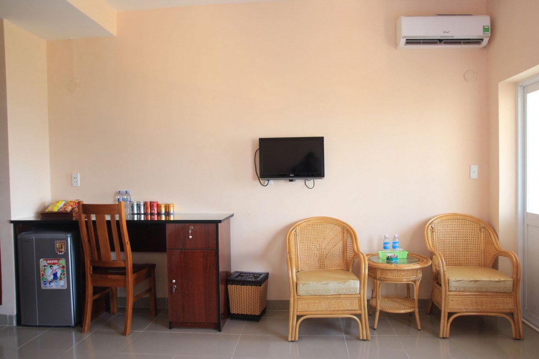 Ngoc Han Hotel 43/67