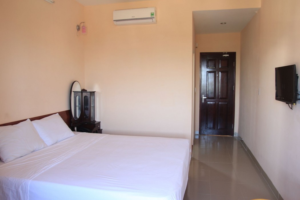 Ngoc Han Hotel 36/67