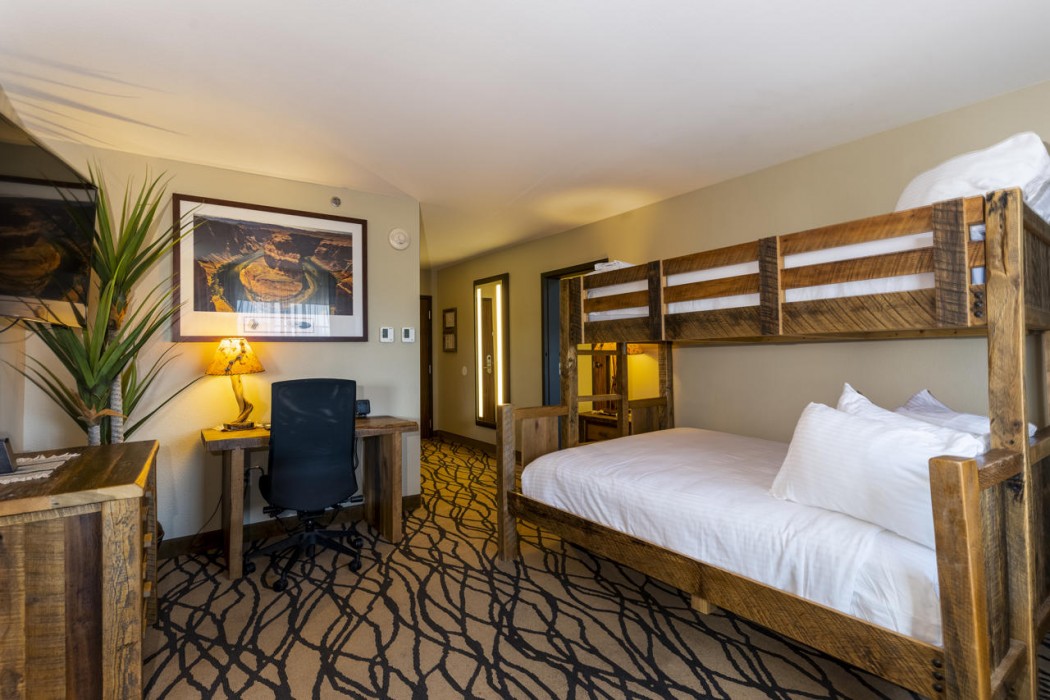 The Grand Hotel At The Grand Canyon 13/38