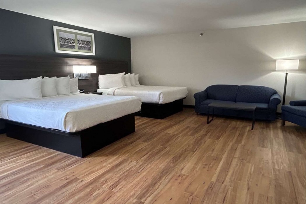 Best Western Mystic Hotel 26/39