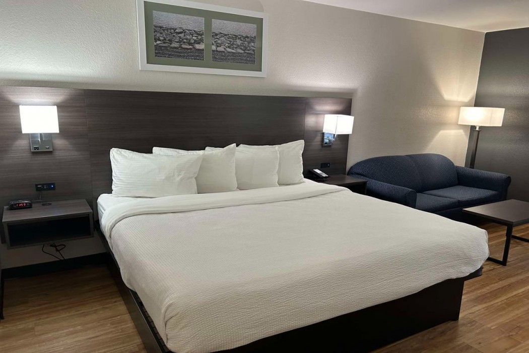 Best Western Mystic Hotel 28/39