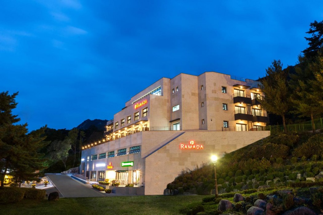 Ramada by Wyndham Mungyeongsaejae 1/30