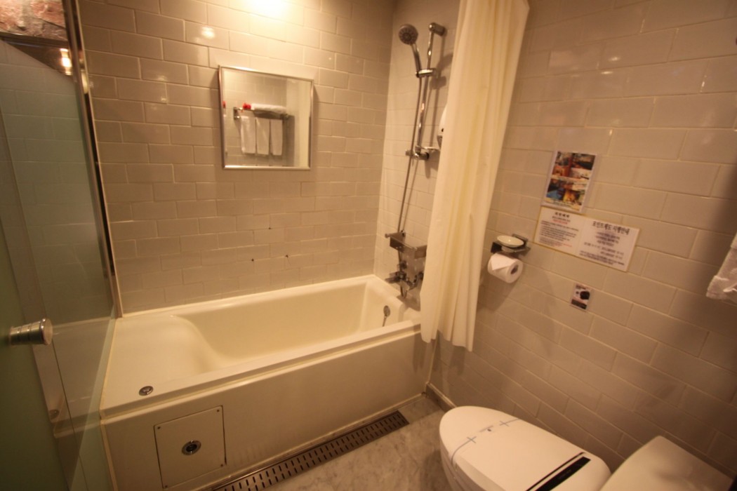 Hotel February Suseong 60/87