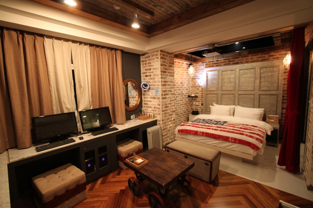 Hotel February Suseong 54/87
