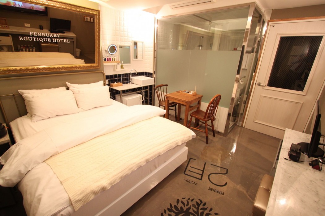 Hotel February Suseong 31/87