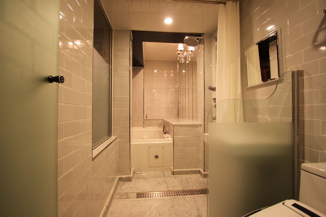 Hotel February Suseong 23/87