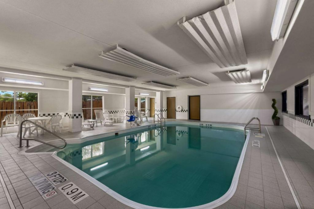 Comfort Inn & Suites Austin North Loop 30/46