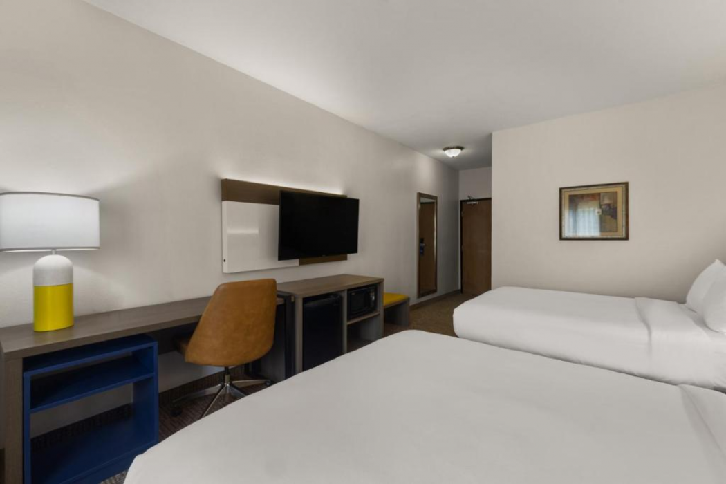 Comfort Inn & Suites Austin North Loop 9/46