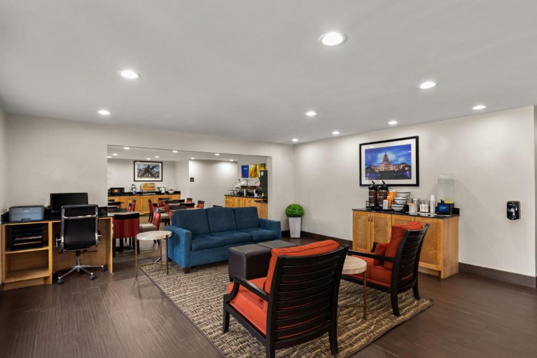 Comfort Inn & Suites Austin North Loop 6/46