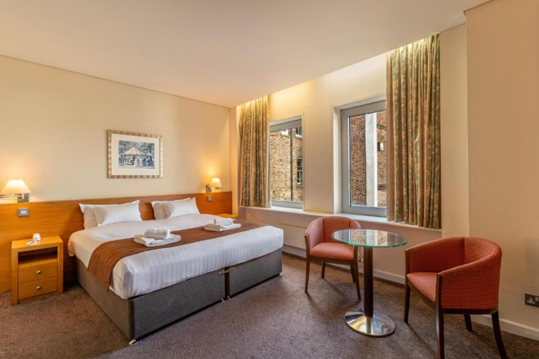 The Cavendish Hotel 12/60