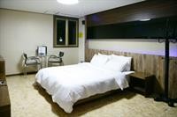 Alice Hotel 32/43