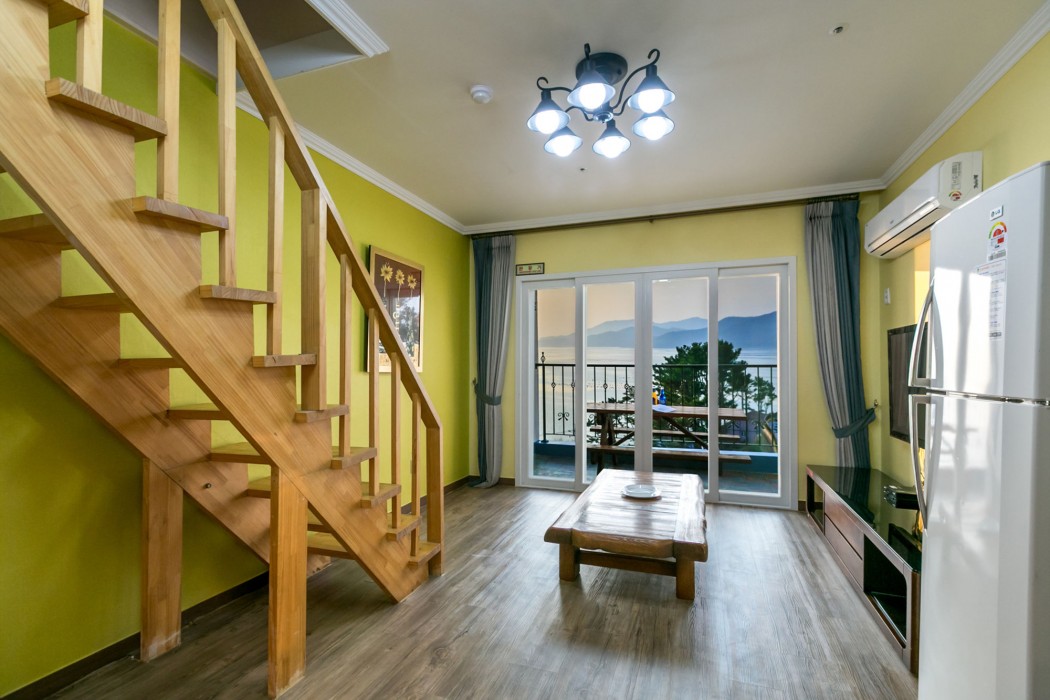 Tongyeong Beach Castle Hotel 36/54