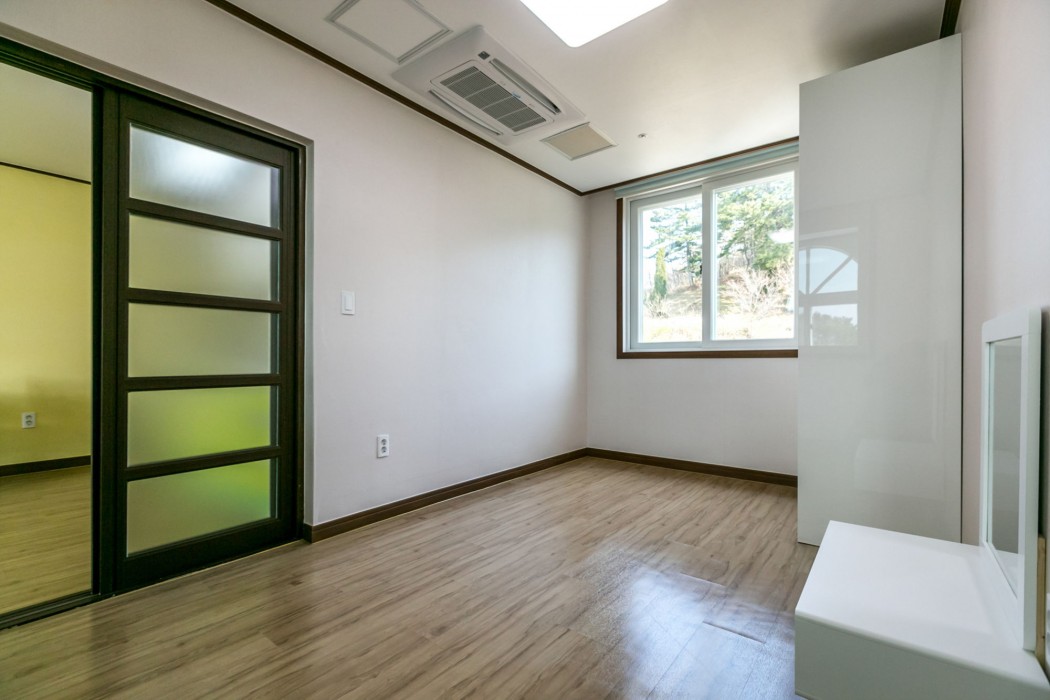 Tongyeong Beach Castle Hotel 15/54