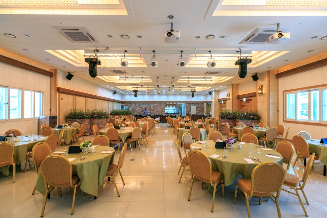 Tongyeong Beach Castle Hotel 26/54