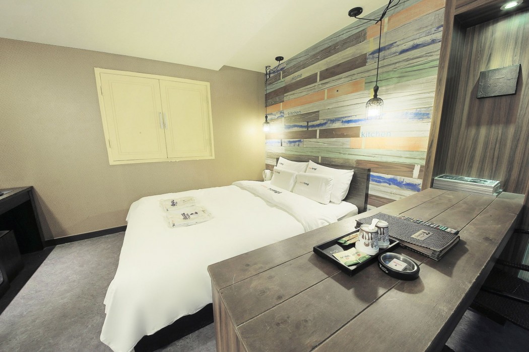 Hotel Tomgi 28/99