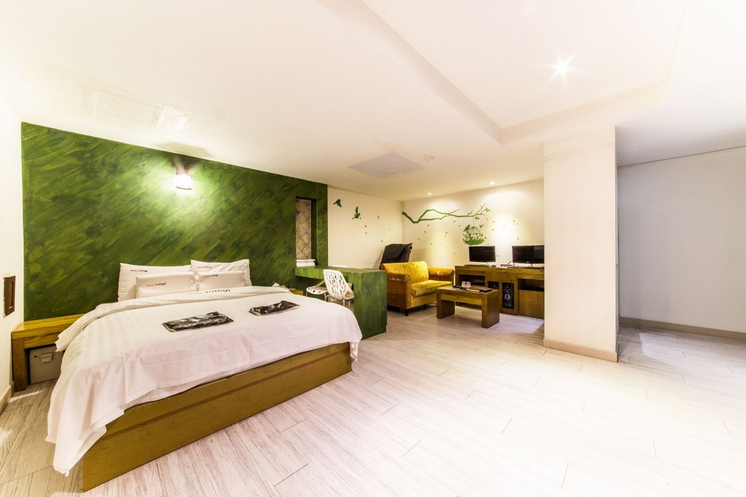 Hotel Tomgi 69/99