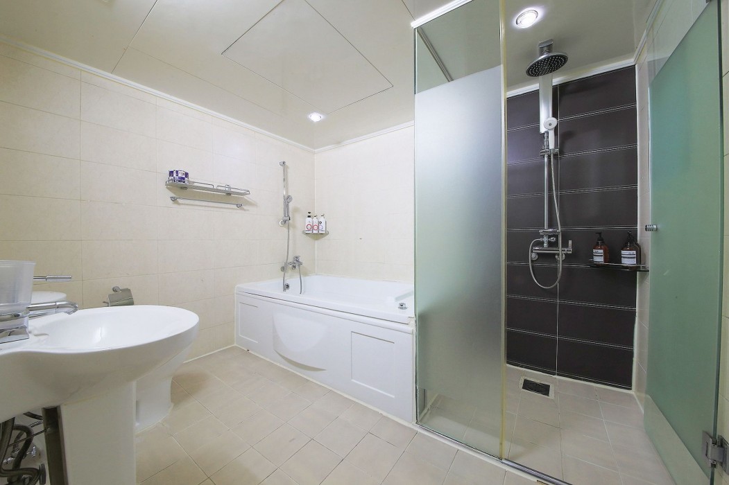 Hotel Tomgi 67/99