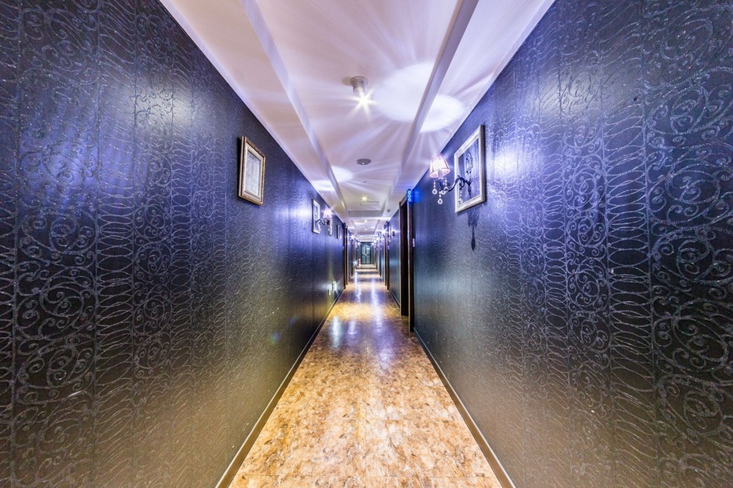 Hotel Tomgi 30/99