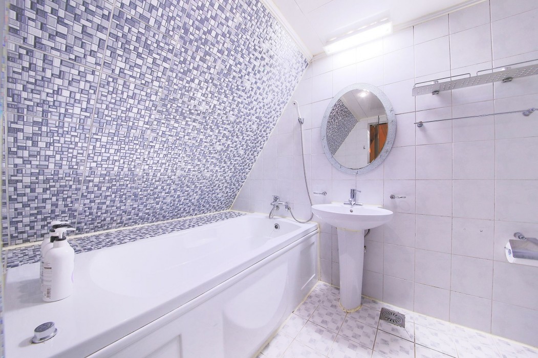 Hotel Tomgi 43/99