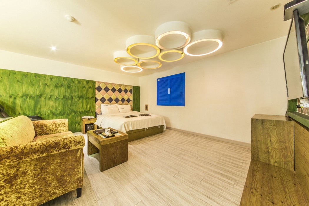 Hotel Tomgi 38/99