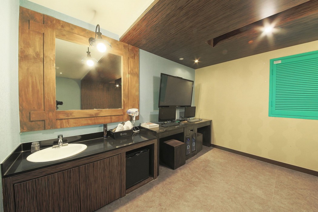 Hotel Tomgi 60/99
