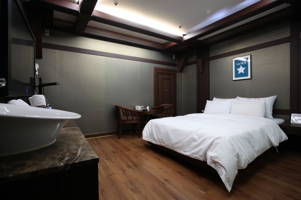 Cozy Hotel Dongtan 30/70