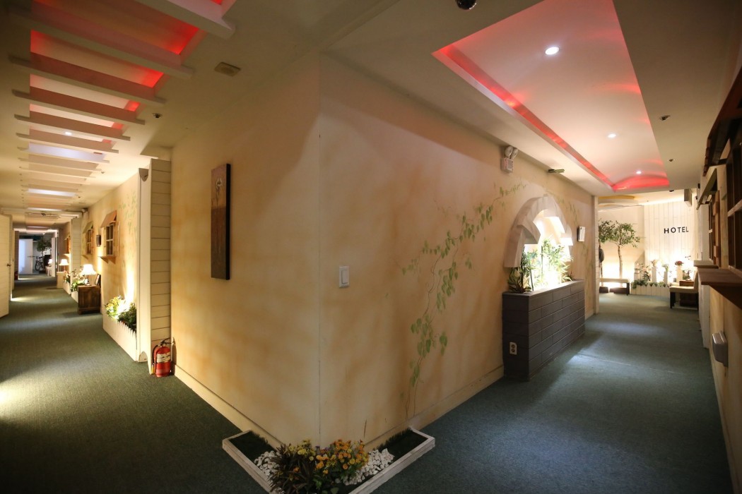 Mowon Hotel 52/71