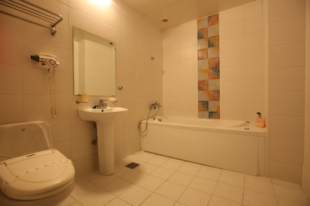 Mowon Hotel 35/71