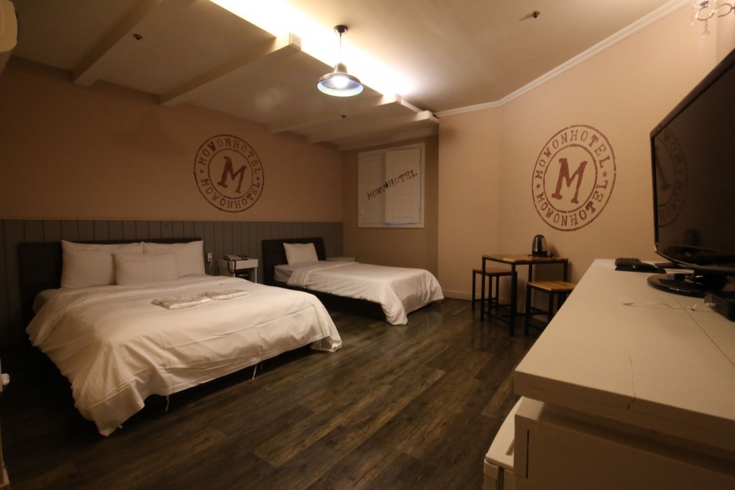 Mowon Hotel 45/71